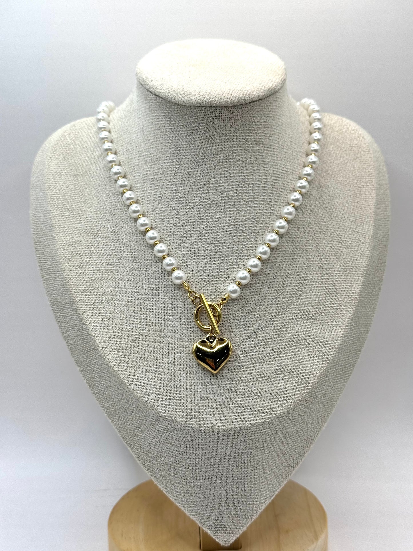 COLLAR PERLAS CON CORAZÓN