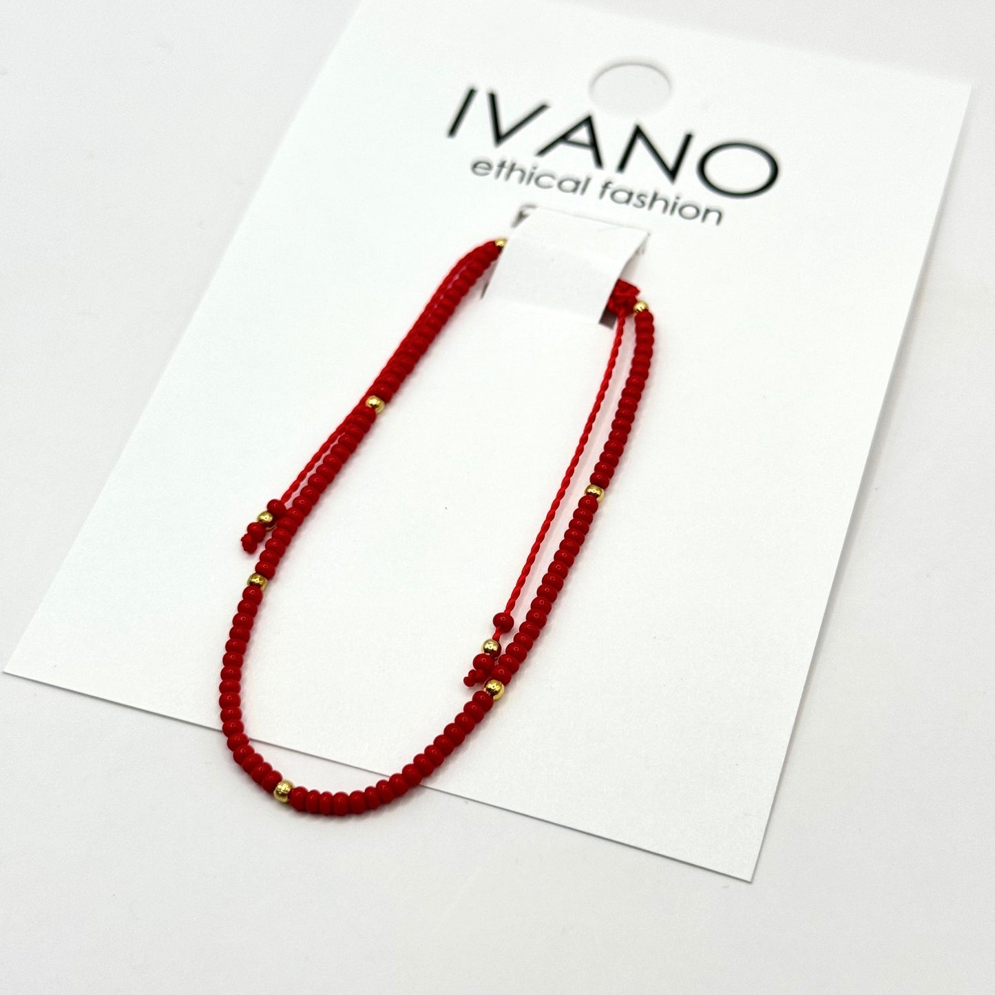 PULSERA HILO ROJO CON CHAQUIRITAS