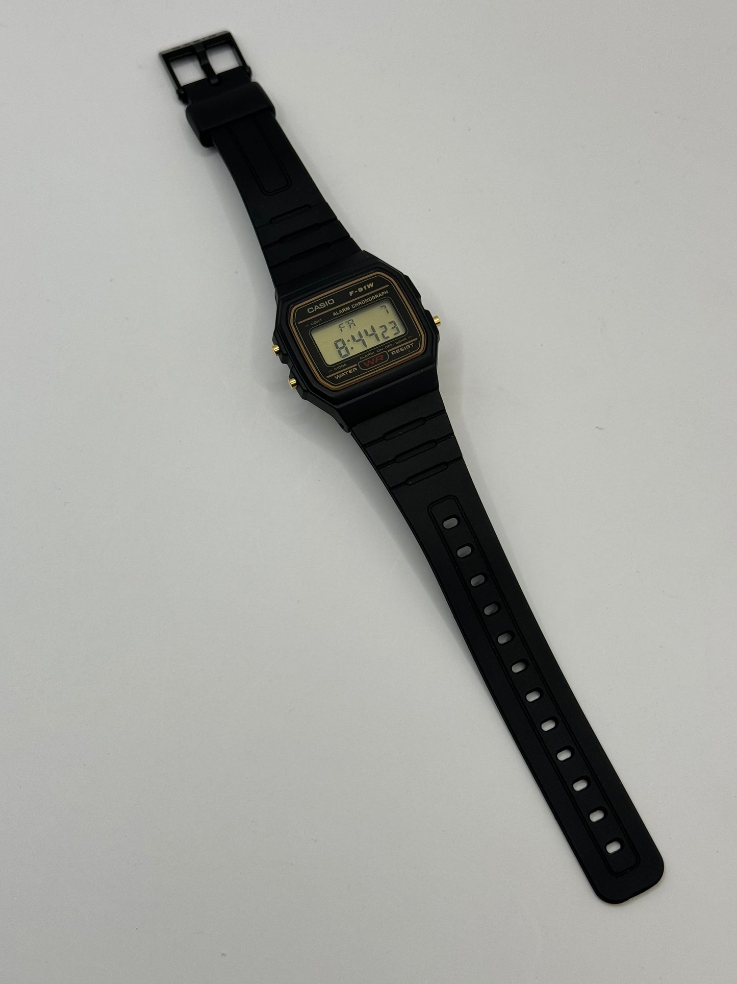RELOJ CASIO RETRO RESINA