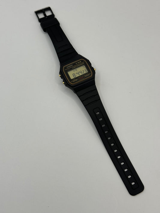 RELOJ CASIO RETRO RESINA