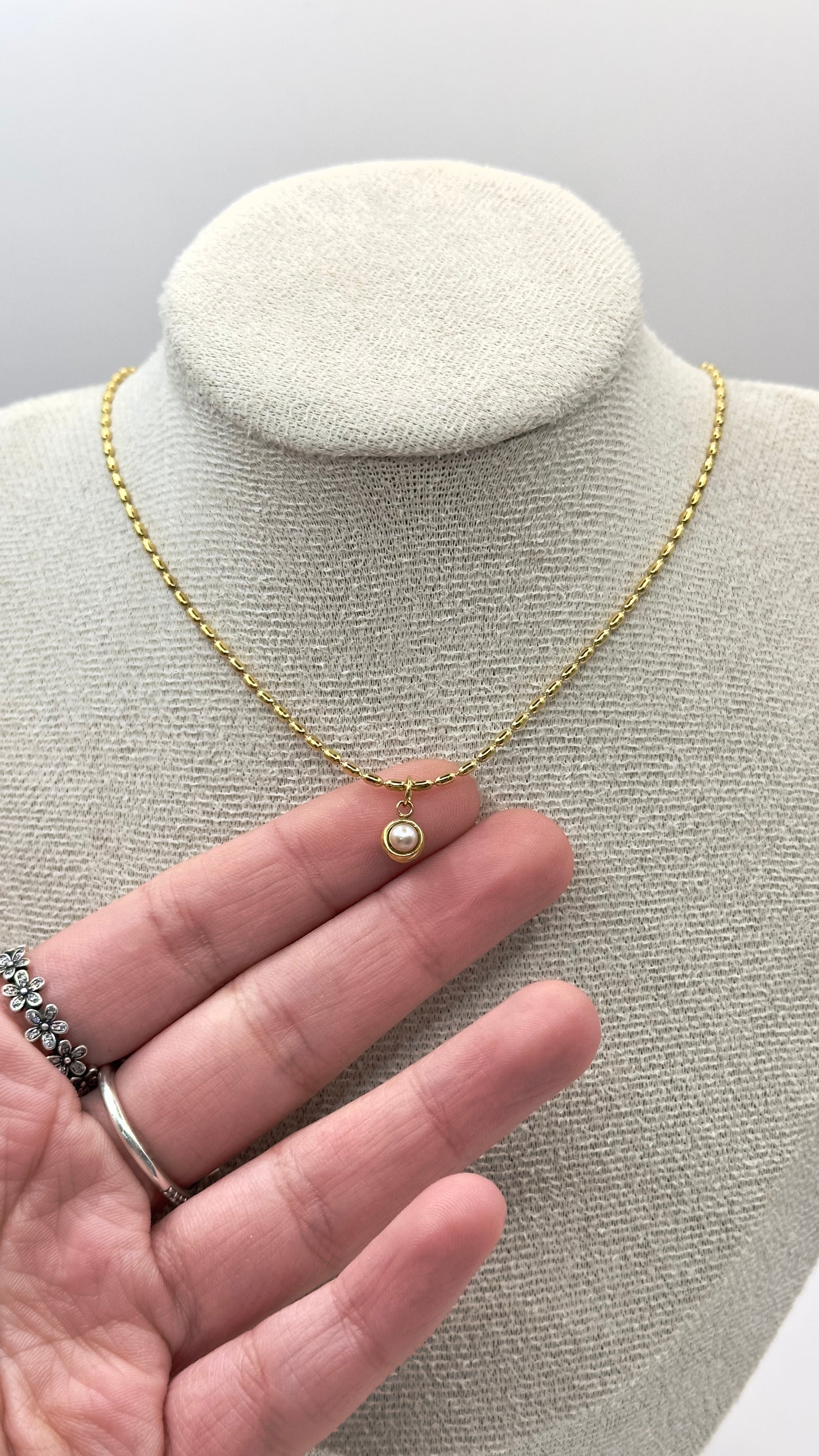 COLLAR DIJE PERLA MINI