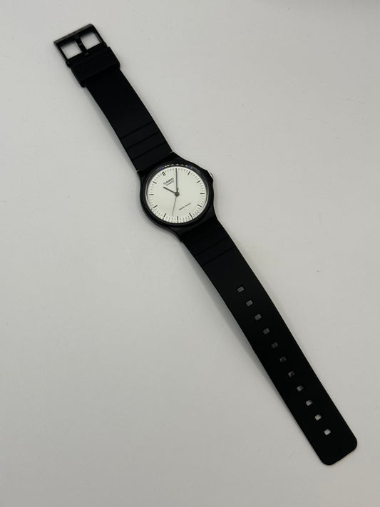 RELOJ CASIO MQ BLANCO/RESINA