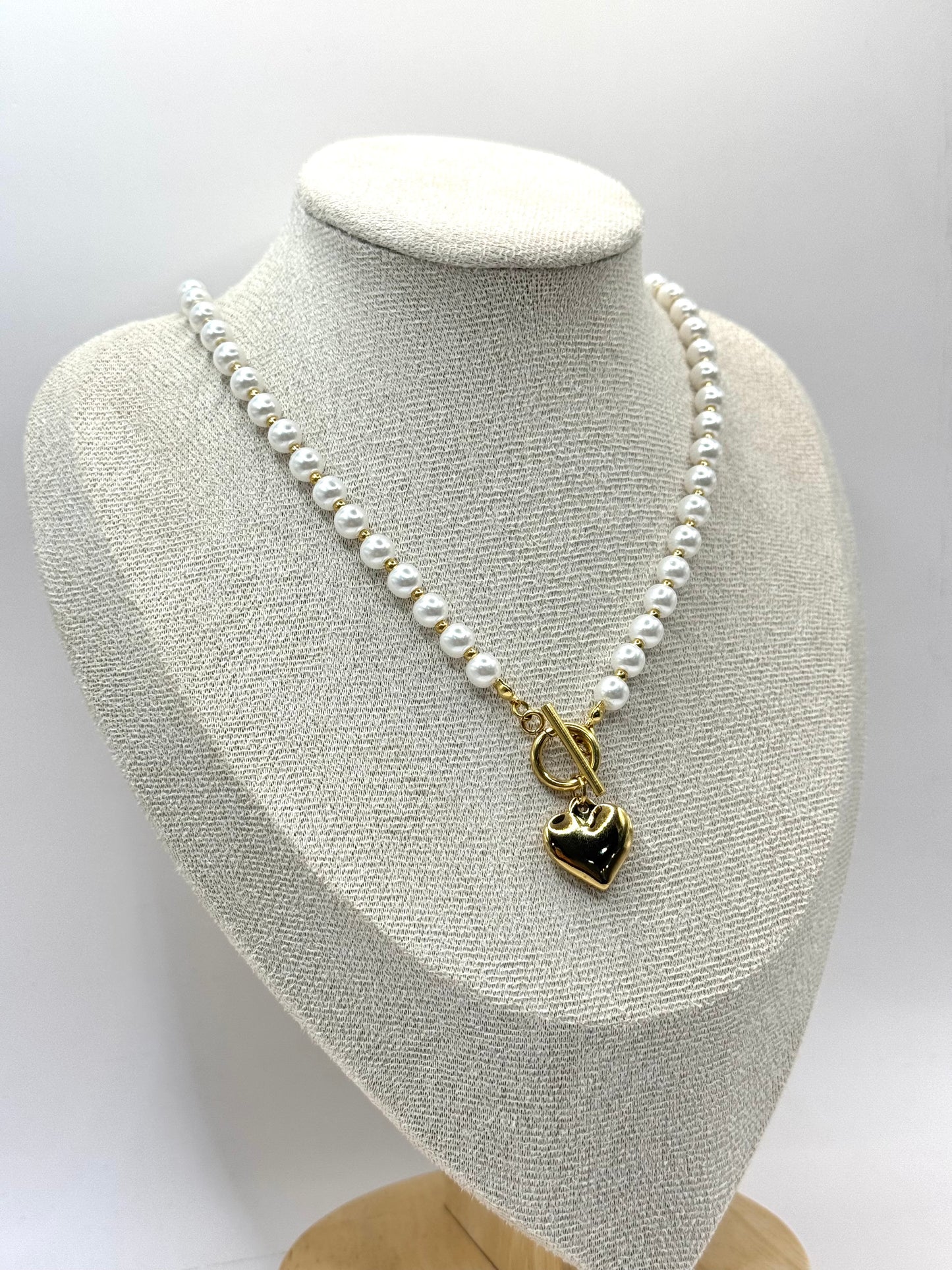 COLLAR PERLAS CON CORAZÓN