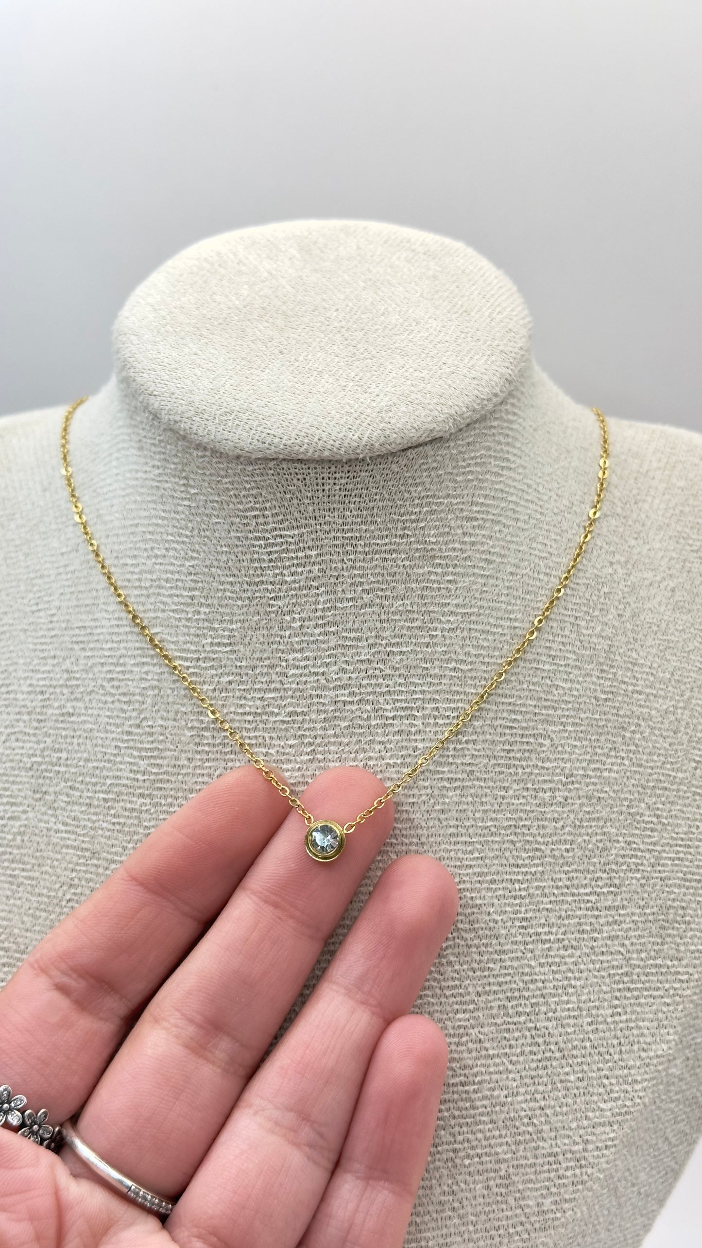 COLLAR BRILLO CIRCULAR