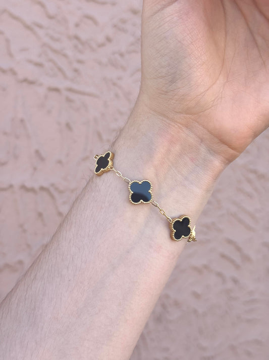 PULSERA TRÉBOL NEGRO