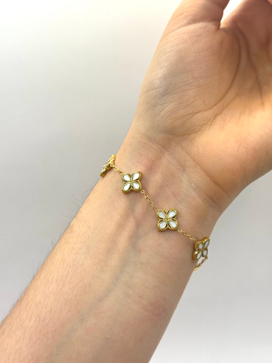 PULSERA TRÉBOL BLANCO
