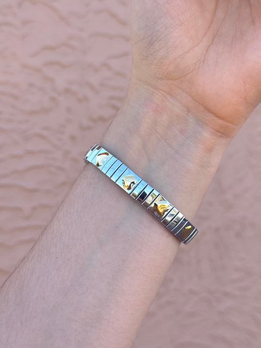 PULSERA BICOLOR CORAZONES