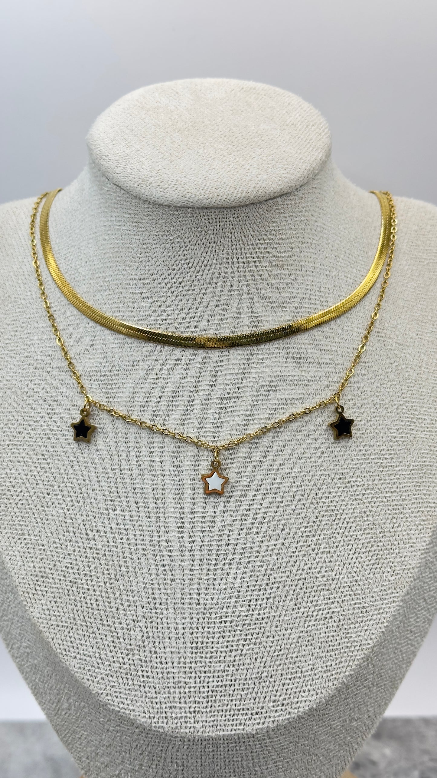 COLLAR DOBLE ESTRELLAS