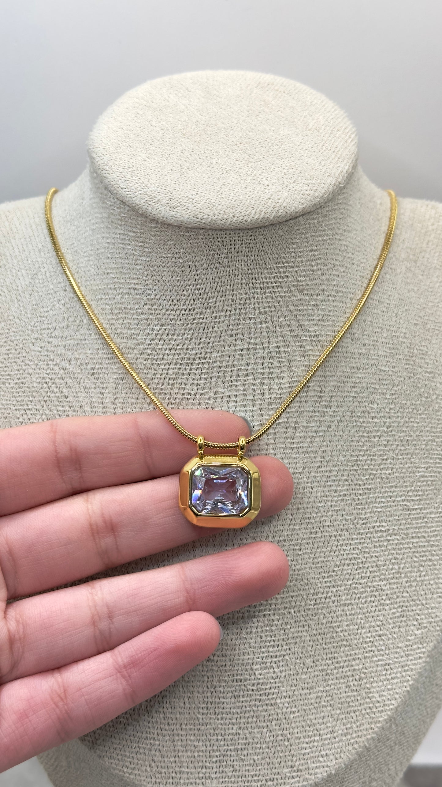 COLLAR DIJE CHUNKY BRILLANTE