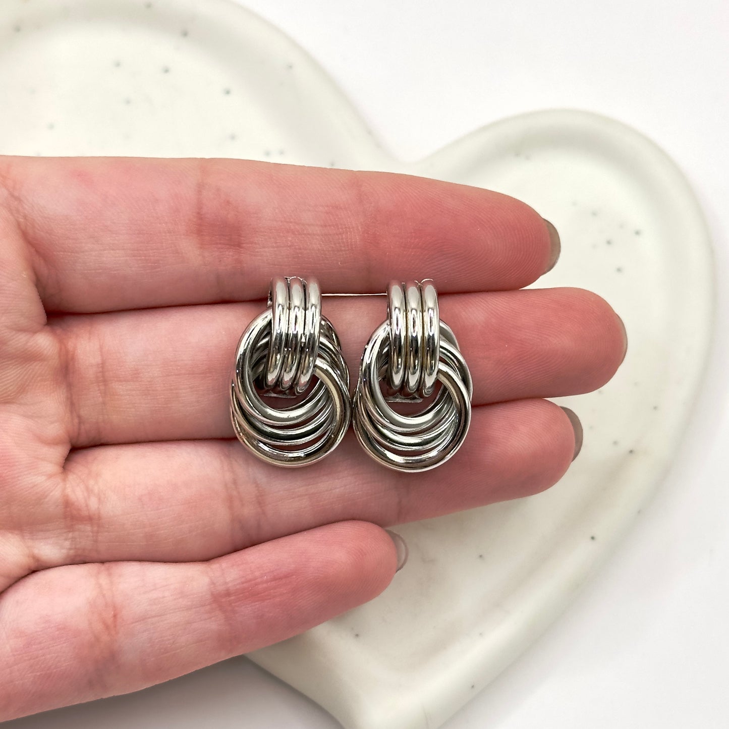 ARETE NUDO PLATEADO