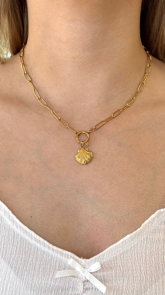 COLLAR ESLABONES CON DIJE CONCHA