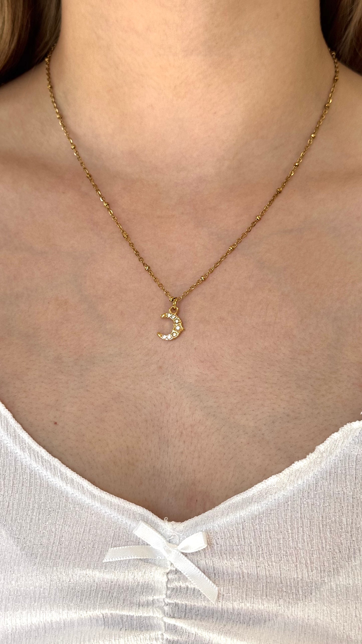 COLLAR LUNA BRILLOS