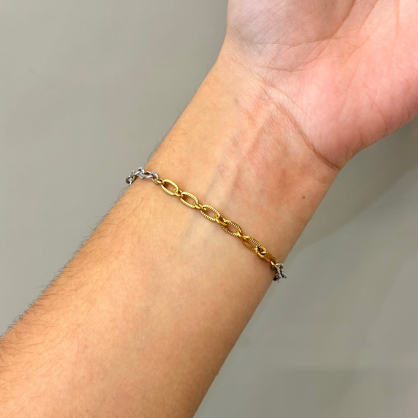 PULSERA BICOLOR CADENA DELGADA