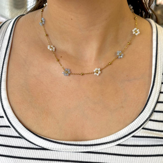 COLLAR FLORES 3D