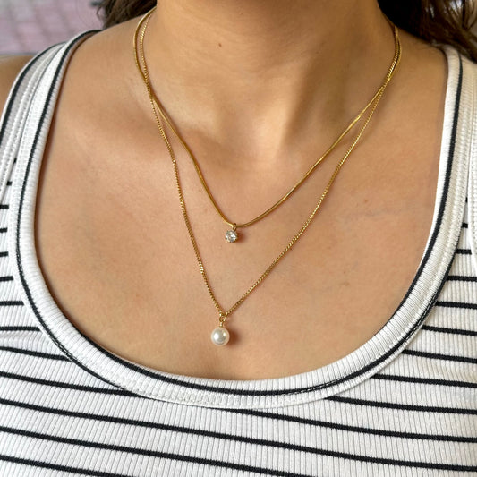COLLAR DOBLE DIJE + PERLA