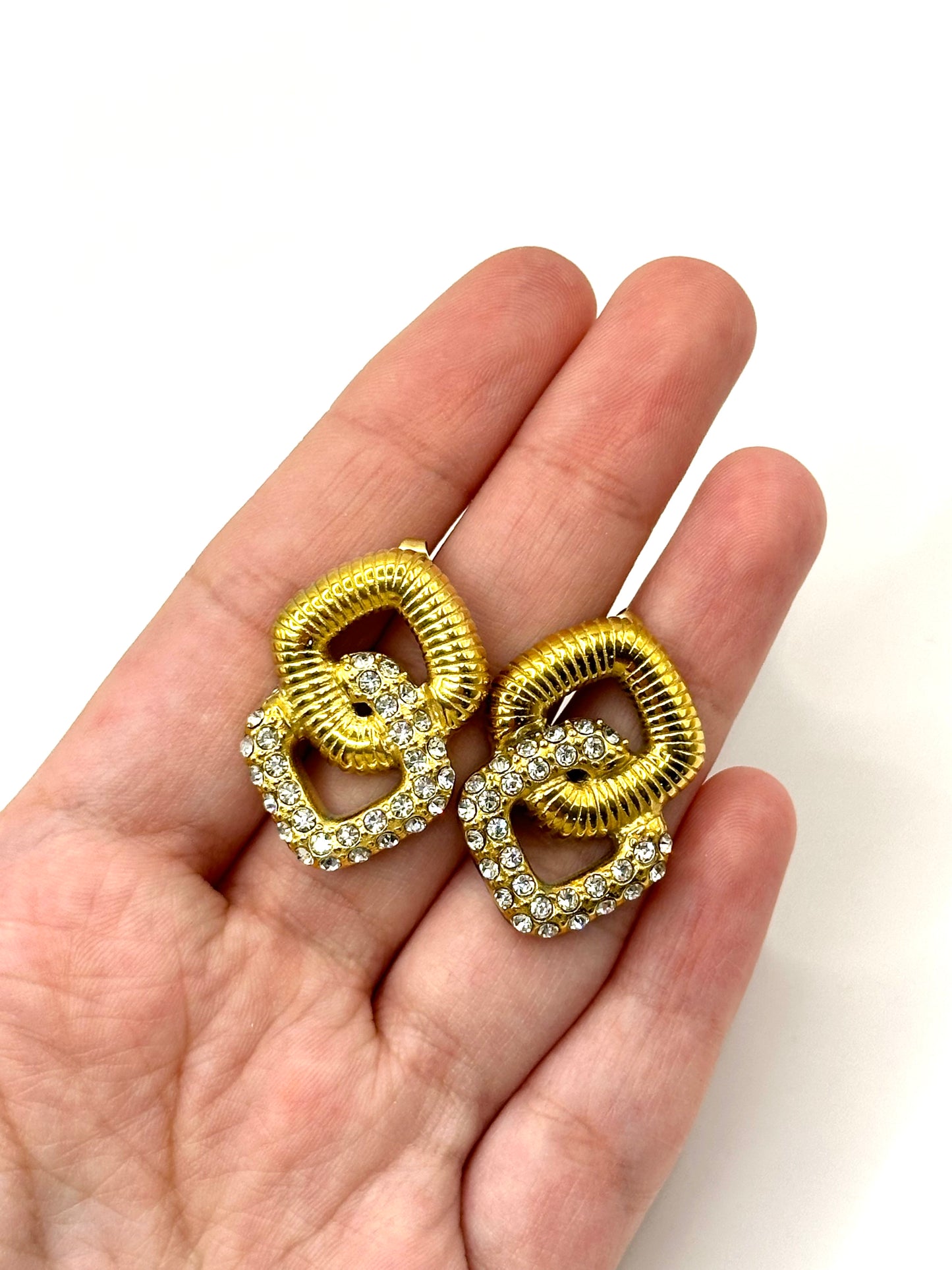 ARETE CRUZADO + BRILLOS