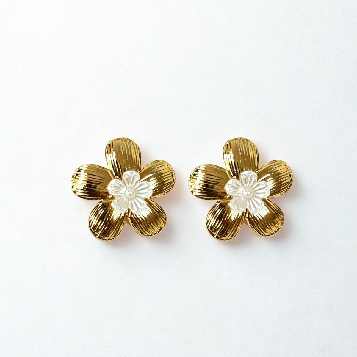 ARETE FLOR DETALLE