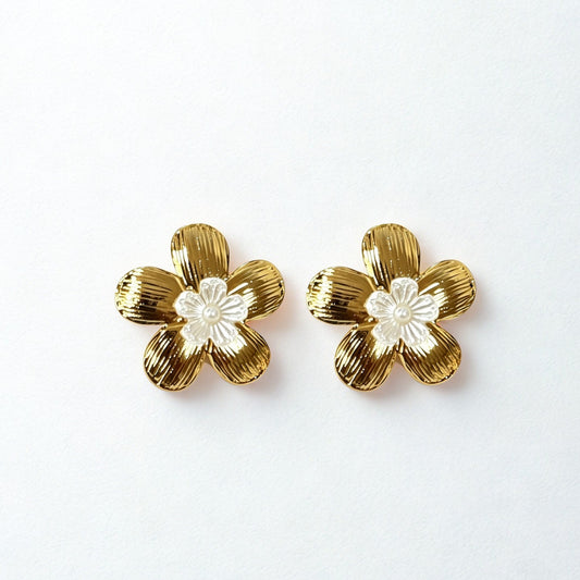 ARETE FLOR DETALLE